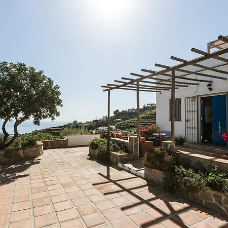 Rural Camelia Villa