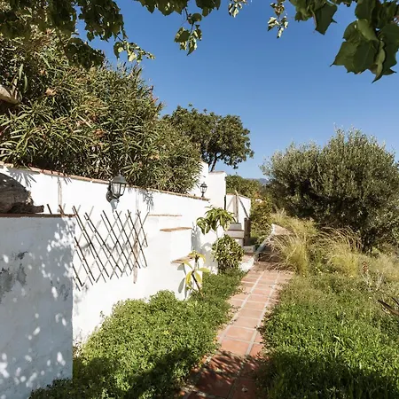 Rural Camelia Villa