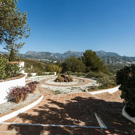 Rural Camelia Villa *