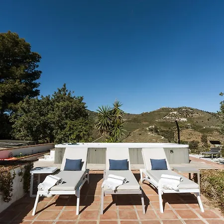 Rural Camelia Villa *